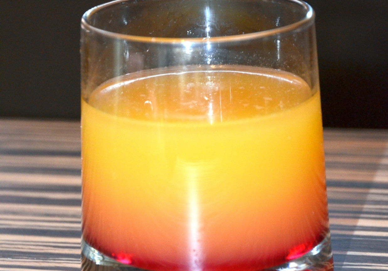 Pomarańczowy drink bezalkoholowy foto