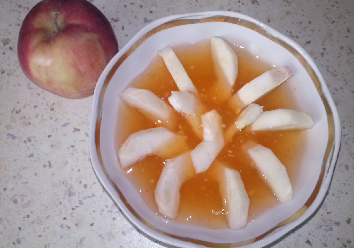 Pomarańczowy kisiel z jabłkami foto