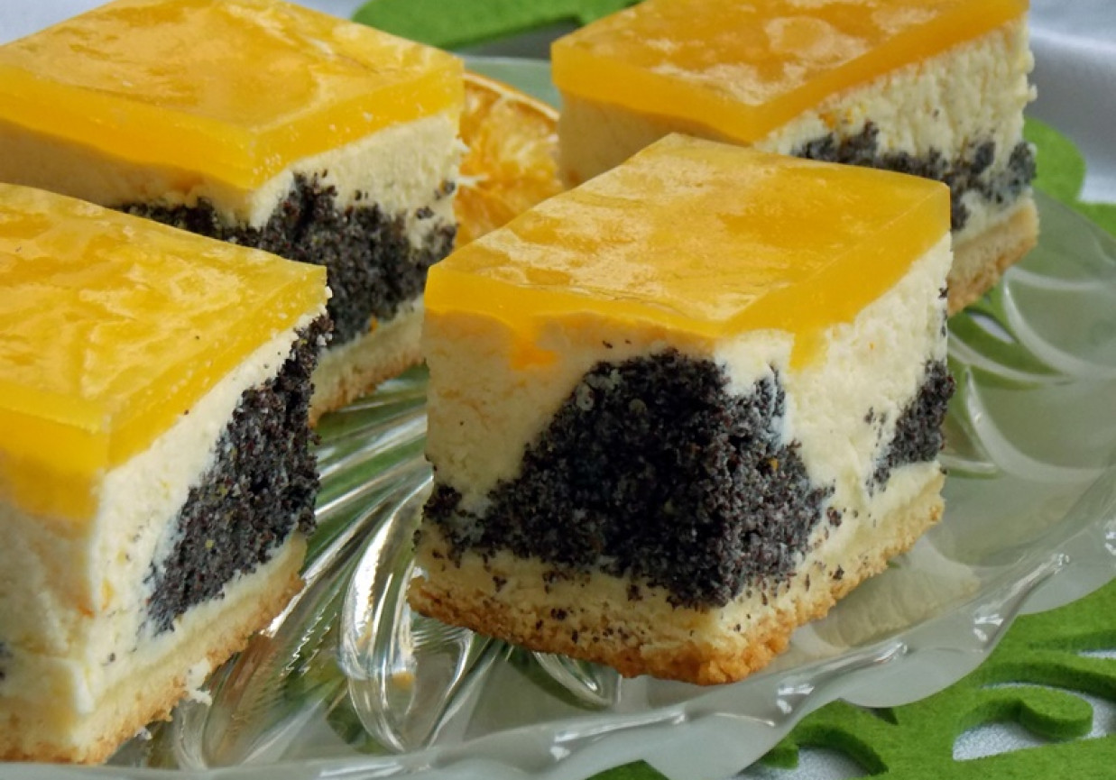 Pomarańczowy seromakowiec foto