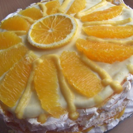 Krok 4 - Pomarańczowy tort bezowy foto