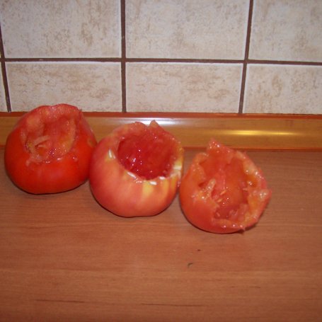 Krok 1 - pomidor z grilla z fetą i ryżem foto