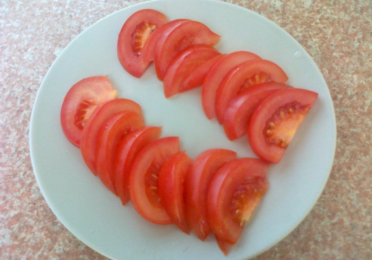 Pomidorki przekładane serem feta foto