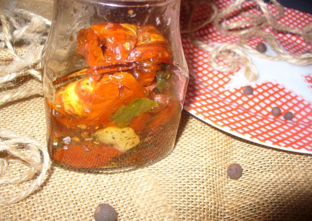 Fotografia przedstawiająca Pomidorki suszone