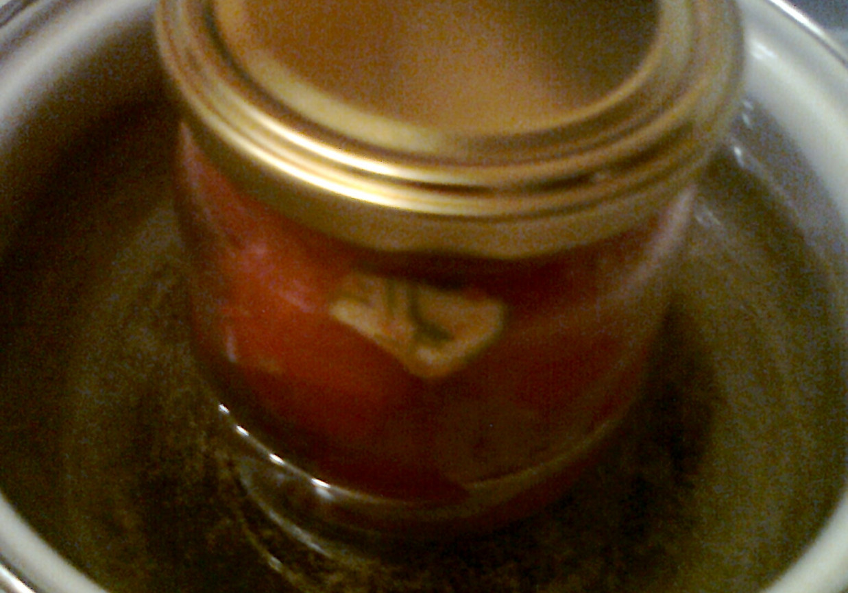 pomidorki z czosnkiem :) foto
