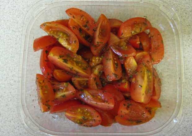 Fotografia przedstawiająca Pomidorki z miętą