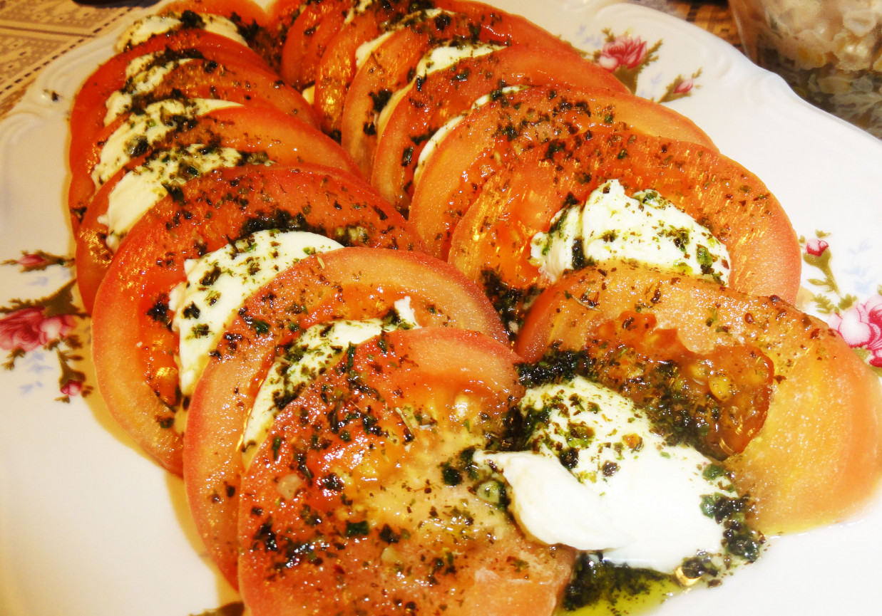 Pomidorki z mozarellą foto