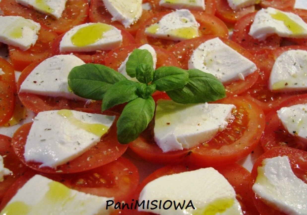 Pomidorki z mozzarellą foto