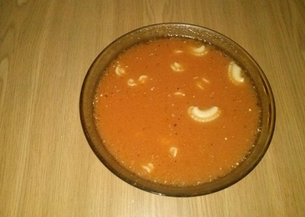 Fotografia przedstawiająca Pomidorowa czysta