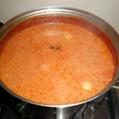 Krok 4 - Pomidorowa z makaronem foto