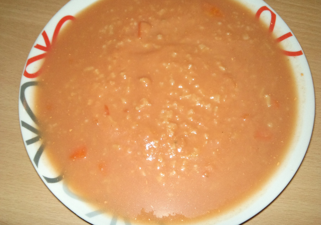 Pomidorowa z ryżem foto