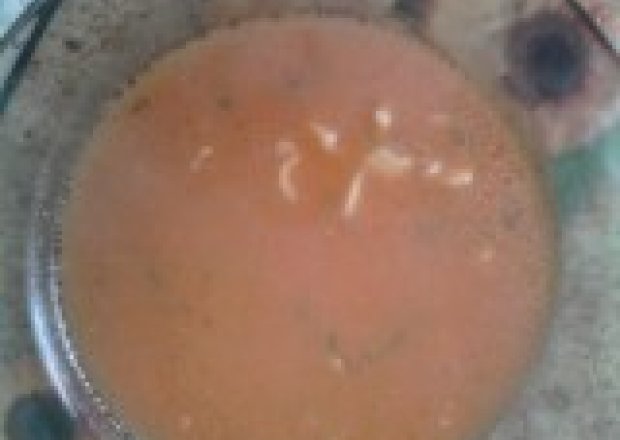 Fotografia przedstawiająca Pomidorowa z soczewicą