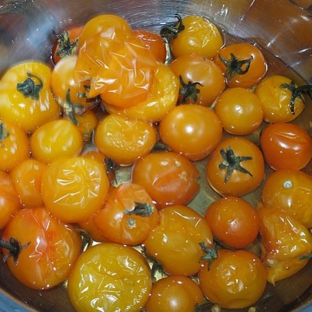 Krok 1 - Pomidorowa z żółtych pomidorów foto