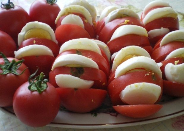 Fotografia przedstawiająca Pomidorowe Grzebyki