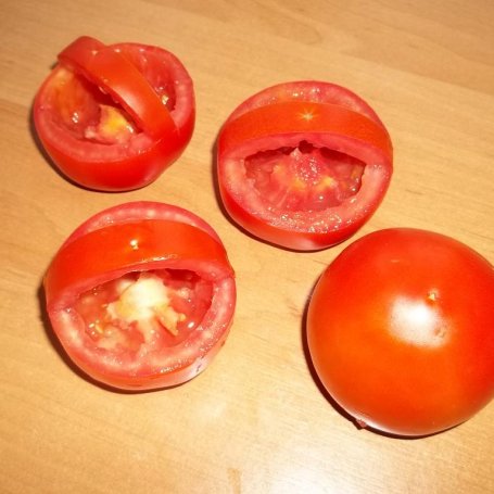 Krok 1 - Pomidorowe koszyczki z twarożkiem foto