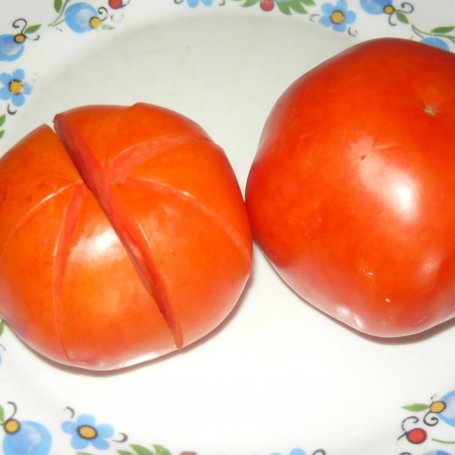 Krok 1 - Pomidorowe rozety foto
