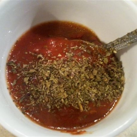 Krok 2 - Pomidorówka  z makaronem foto