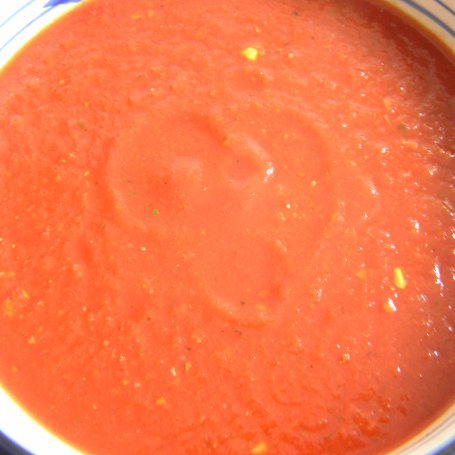 Krok 1 - Pomidorowo- bazyliowa zupa z grzankami na szybko foto