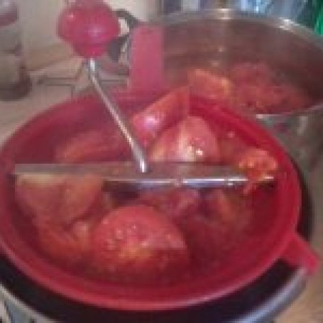 Krok 6 - Pomidorowo- cukiniowy krem z dodatkiem bazyli foto