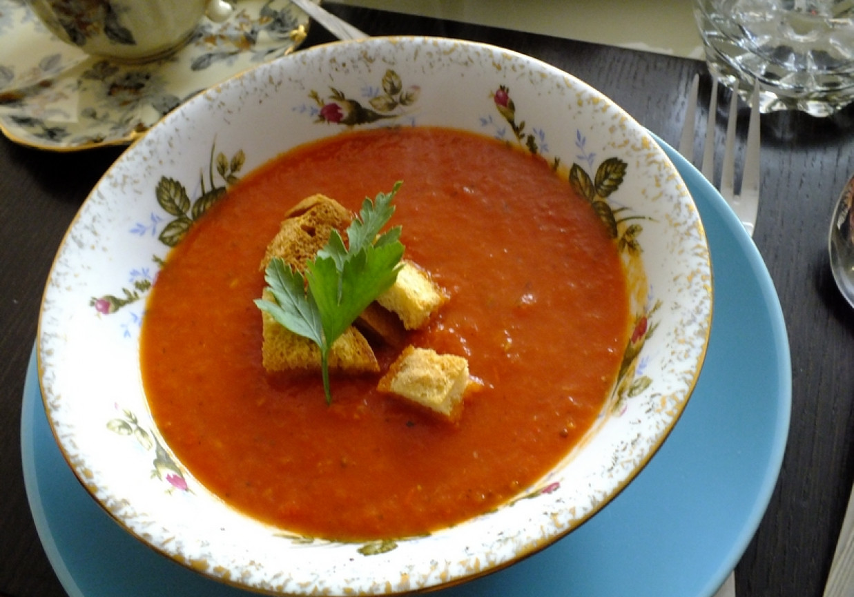 Pomidorowo - paprykowa zupa krem foto