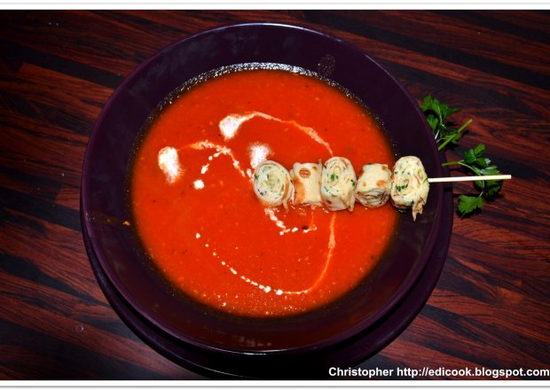 Fotografia przedstawiająca Pomidorowo warzywny mix  .