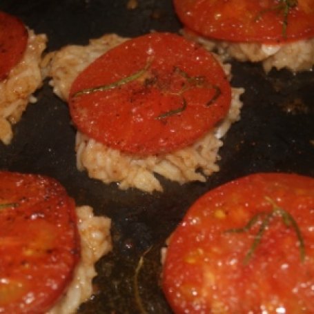 Krok 5 - Pomidorowo-makaronowe placuszki foto