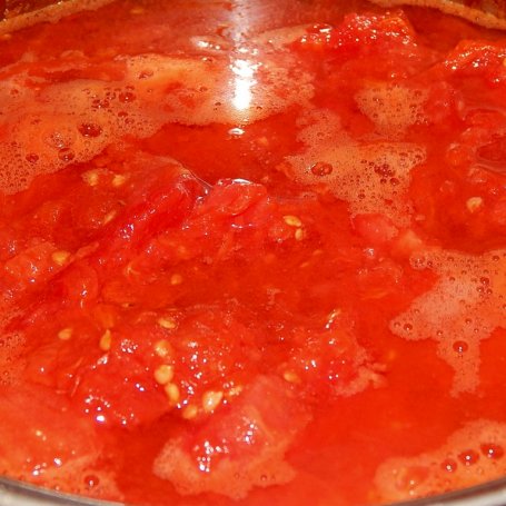 Krok 3 - Pomidory duszone i sok - do słoików foto