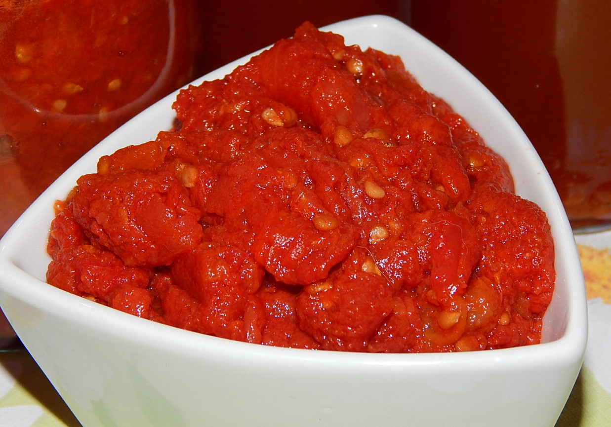 Pomidory duszone i sok - do słoików foto