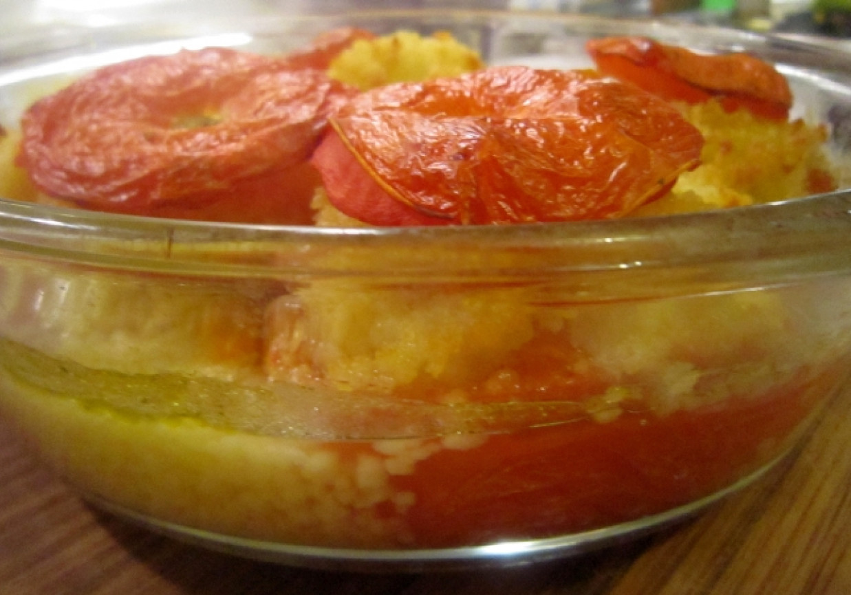 pomidory faszerowane kuskusem foto