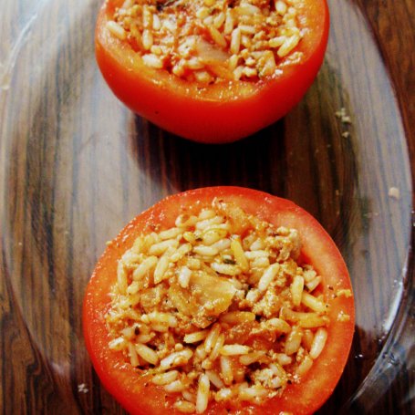 Krok 3 - Pomidory faszerowane mięsem z fetą foto