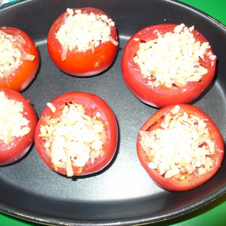 Krok 8 - Pomidory faszerowane  ryżem i kalarepką  foto