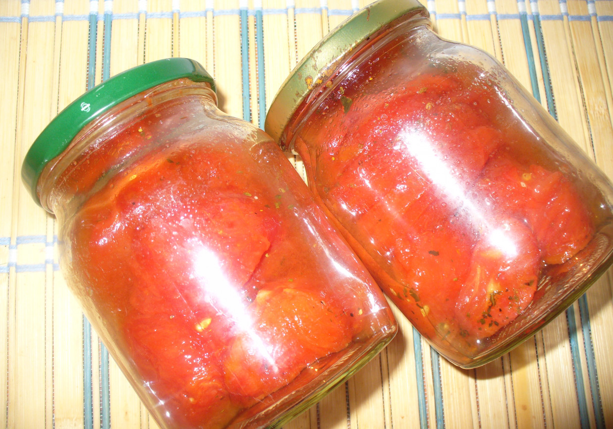 Pomidory na zimę  foto