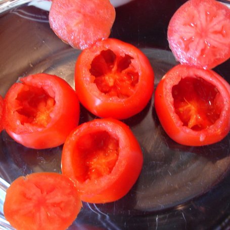 Krok 2 - Pomidory nadziewane mięsem foto