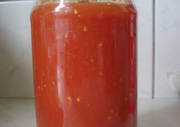 Fotografia przedstawiająca Pomidory przetarte