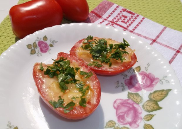 Fotografia przedstawiająca Pomidory smażone.