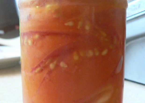 Fotografia przedstawiająca Pomidory w zalewie na zimę