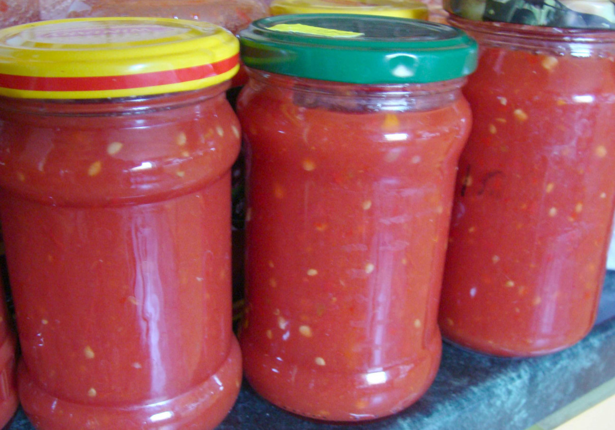 pomidory z papryką chilli jak keczup-sos... foto