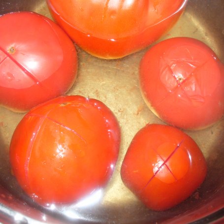 Krok 1 - Pomidory z ziołami  do słoików foto
