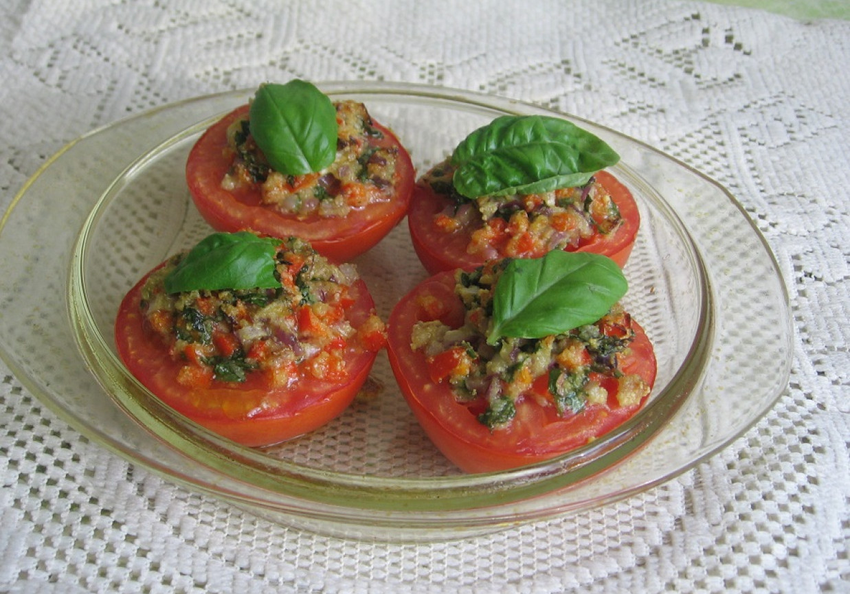 Pomidory zapiekane z bazylią i parmezanem foto