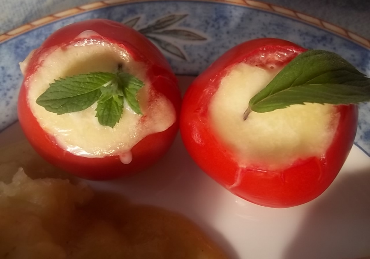 Pomidory zapiekane z mozzarellą foto