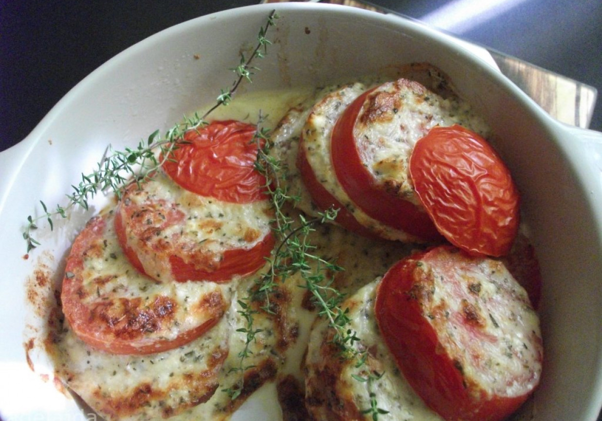 Pomidory zapiekane z serami  foto