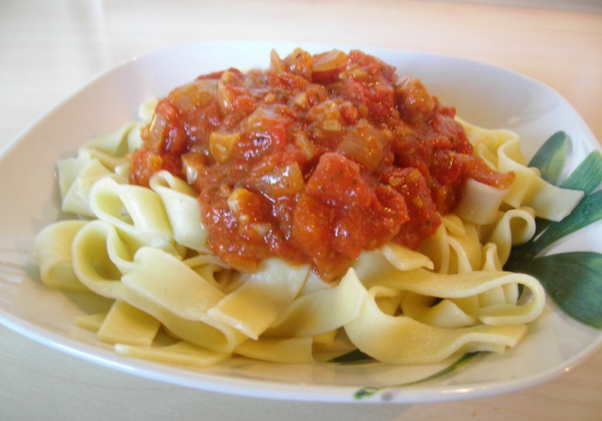Pomodorowe spaghetti foto
