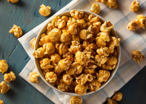 Fotografia przedstawiająca Popcorn w karmelu