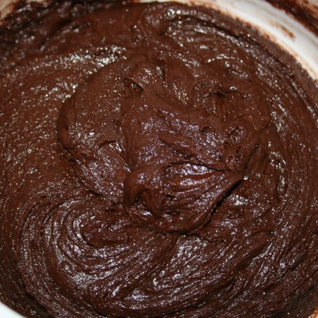 Krok 6 - Popękane czekoladowe ciasteczka z miętą      foto