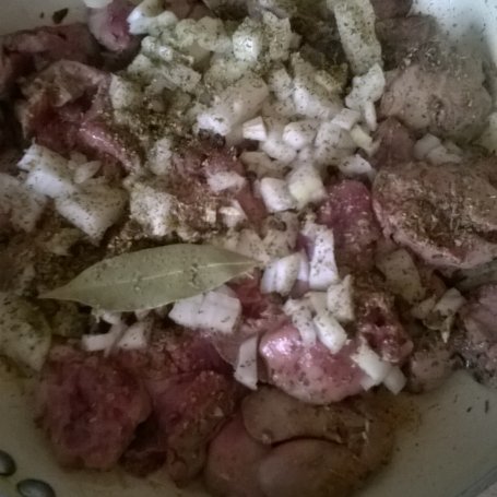 Krok 1 - Potrawa jednogarnkowa z wątróbką w roli głównej foto