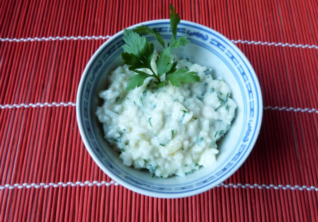 Potrawka z cebuli i ryżu foto