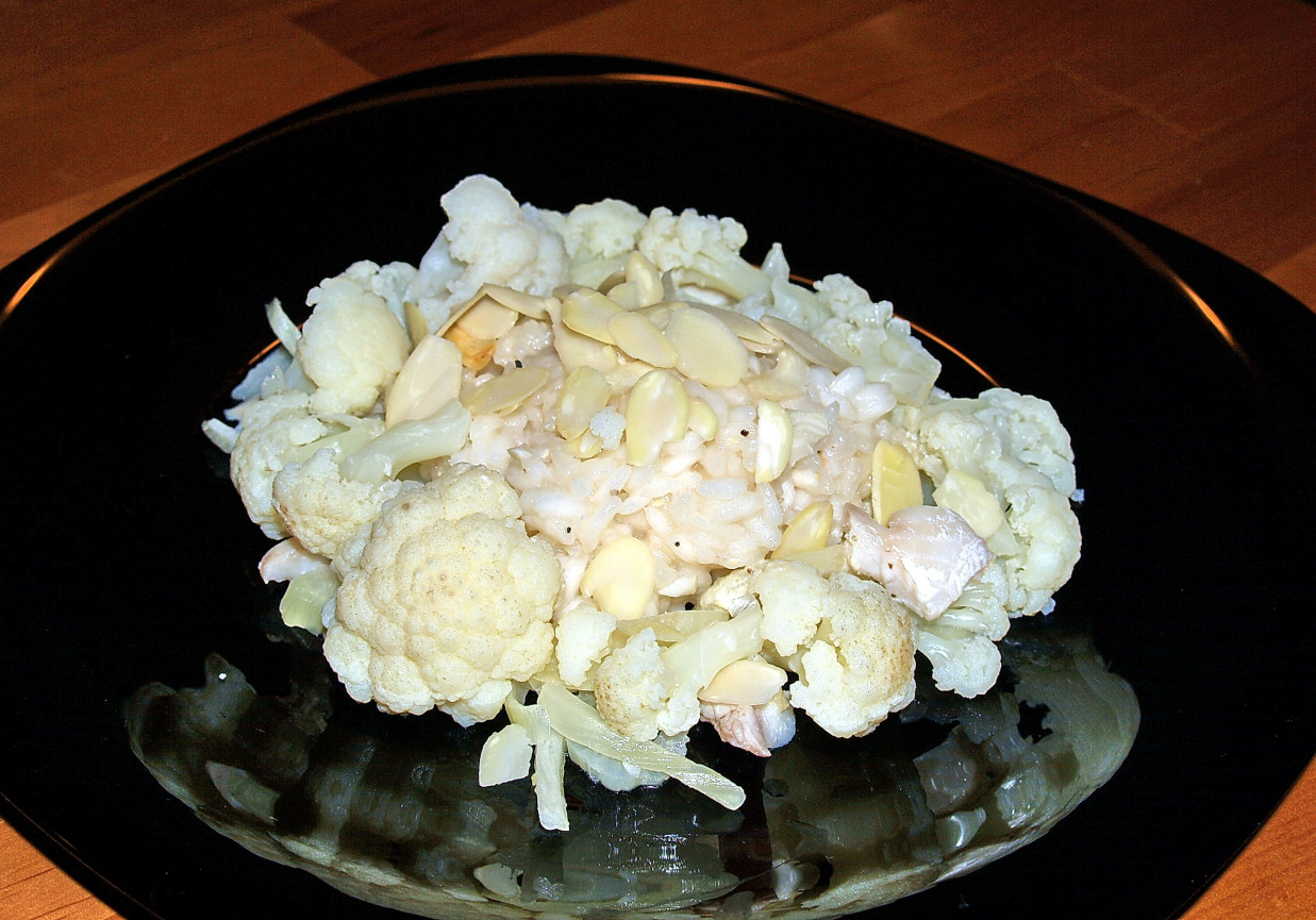 potrawka z dorsza z ryżem fenkułem i kalafiorem foto