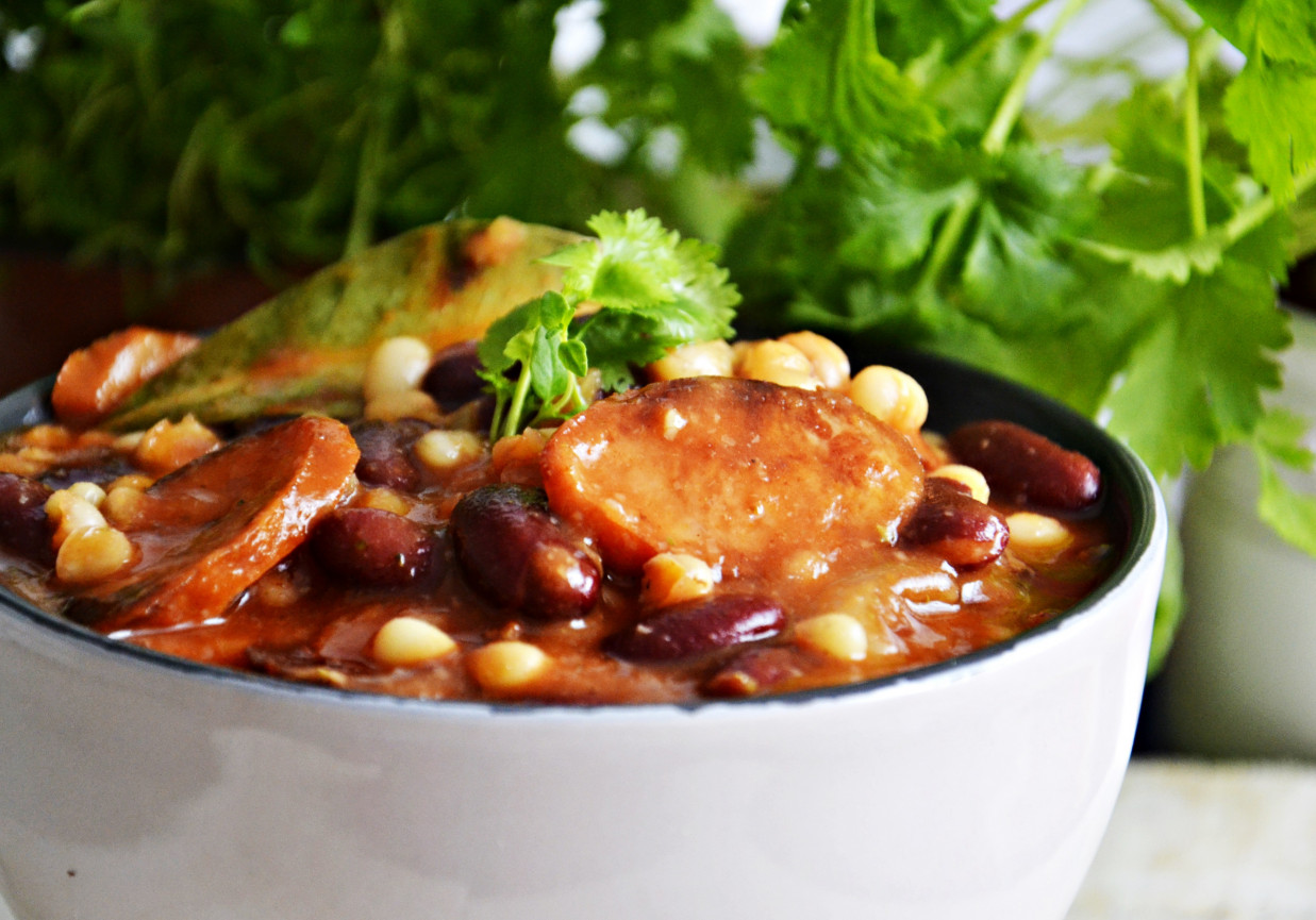 Potrawka z fasoli (fasolka po bretońsku) foto