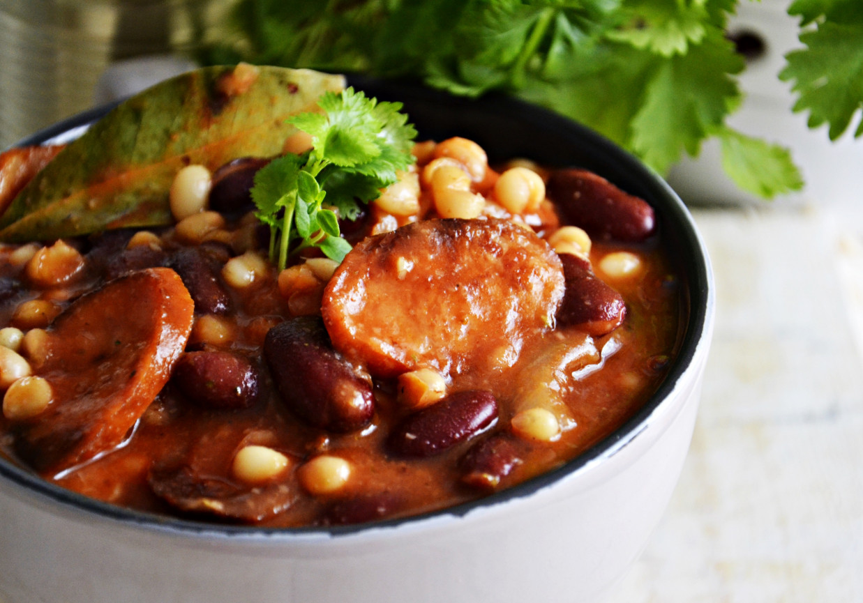 Potrawka z fasoli (fasolka po bretońsku) foto