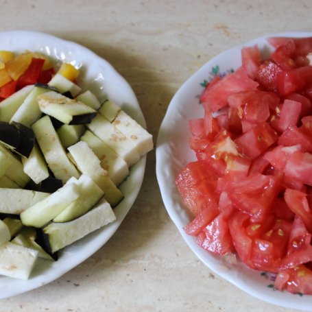 Krok 3 - Potrawka z letnich warzyw z drobiowymi pulpecikami foto