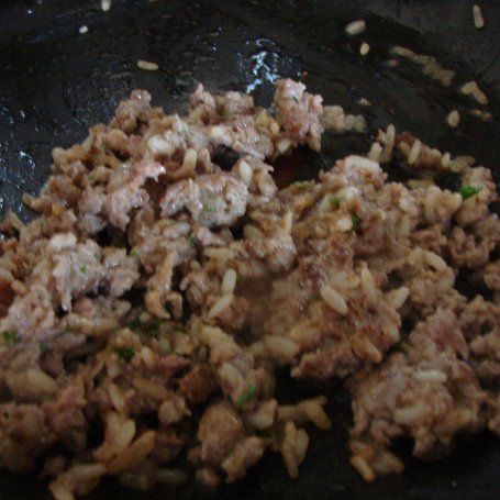 Krok 3 - Potrawka z mięsem, ryżem i cukinią foto